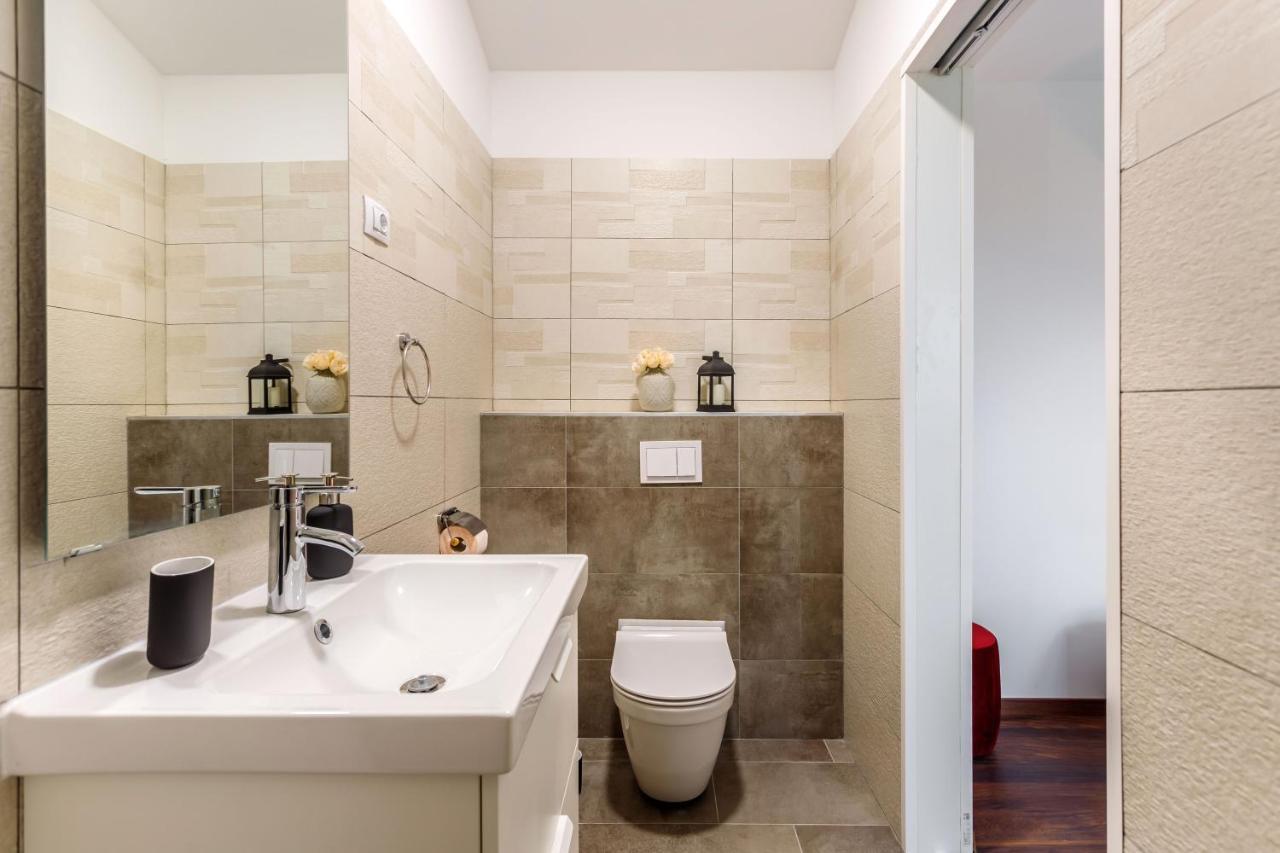 Вилла Casa Di Oliva-House With Heated Pool & Jacuzzi In Trilj, Croatia Экстерьер фото